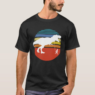 Little Boy geht mit seinem Tyrannosaurus rex Dinos T-Shirt