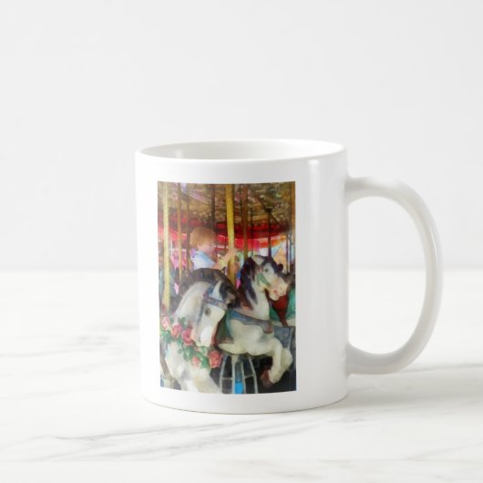 Little Boy on Carousel Kaffeetasse (Rechts)
