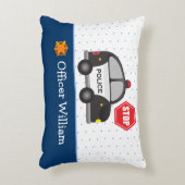 Little Boy Police Officer and Car Dekokissen (Vorderseite(Vertikal))