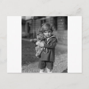 Little Boy with Teddy Bar: 1923 Postkarte