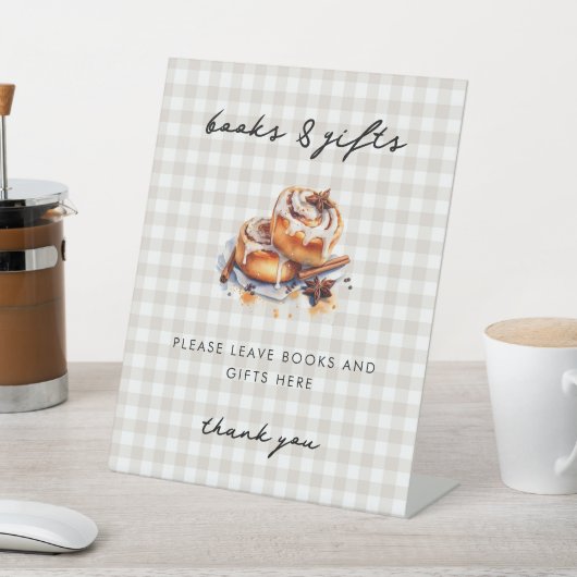 Little Bun in the Oven Baby Shower Diaper Raffle Sockelschild (In SItu)