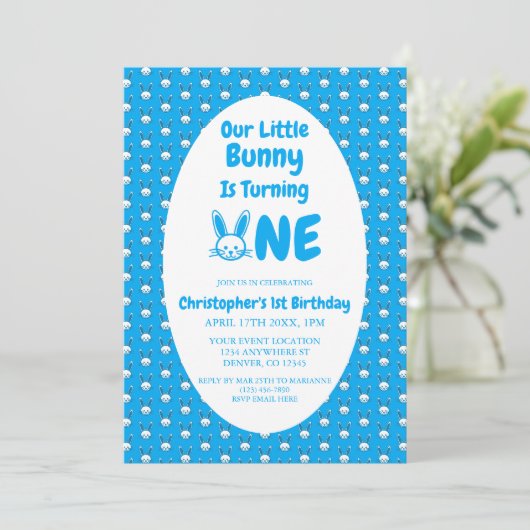 Little Bunny First Geburtstag Einladung (Stehend Vorderseite)