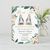 Little Bunny Gender Reveal Party Einladung (Stehend Vorderseite)