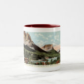 Little Chief Mountain, Glacier National Park, MT Zweifarbige Tasse (Mittel)