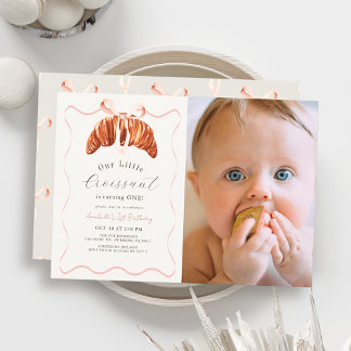 Little Croissant Pink Bow Girl Foto 1. Geburtstag Einladung