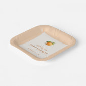 Little Cutie Orange Gingham Baby Shower Party Pappteller (Gewinkelt)