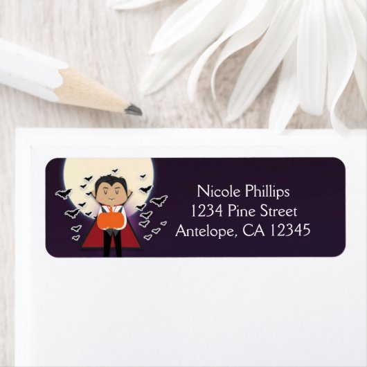 Little Dracula Halloween-Party Address Labels (Insitu)