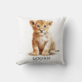 Little Explorer - Personalisierter Löwengurt Kissen (Vorderseite)