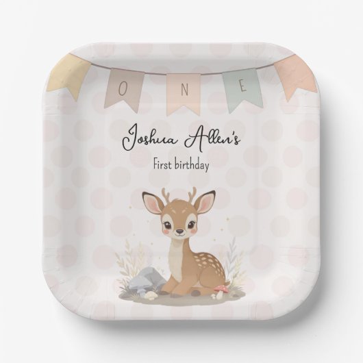 Little Fawn Woodland First Birthday Pappteller (Vorderseite)
