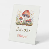 Little Fun Guy Mushroom Bee Baby Shower Favors Sockelschild (Vorderseite)