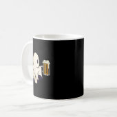 Little Ghost Drinking Beer Funny Halloween Costume Kaffeetasse (Vorderseite Links)