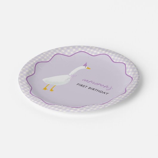 Little Gingham Erster Geburtstag Pappteller (Schrägansicht)