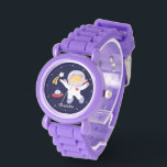 Little Girl Astronaut Personalisiert Armbanduhr<br><div class="desc">Diese lustige Uhr zeigt eine süße Vektorgrafik eines Mädchenastronauten,  einen Schießstar und ein Raumschiff auf dunkelblauem Hintergrund und kann mit dem Namen,  dem Monogramm,  dem Initial oder jedem beliebigen Text Ihrer Wahl personalisiert werden,  um ein individuelles Geschenk zu erhalten.</div>