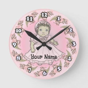 Little Girl Baby Doll Runde Wanduhr