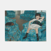 Little Girl in einem blauen Sessel (von Mary Cassa
