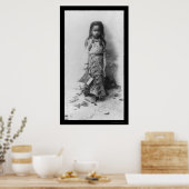 Little Girl in Java, Indonesien 1898 Poster (Küche)