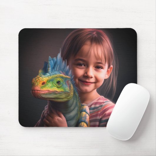 Little Girl mit ihrer Lizard Mousepad (Mit Mouse)