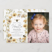 Little Honey Bee Chamomile Birthday Foto Einladung (Vorne/Hinten)