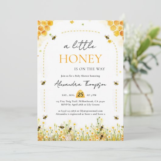 Little Honey Wildflowers Arch Summer Baby Shower Einladung (Stehend Vorderseite)