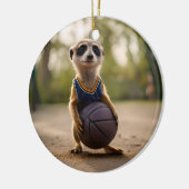 Little Hoop Star: Baby Meerkat Holding Basketball Keramik Ornament (Links)