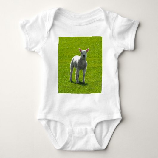 Little Lamb Baby Strampler (Vorderseite)