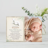 Little Lamb Taufe Foto Einladung (Stehend Vorderseite)