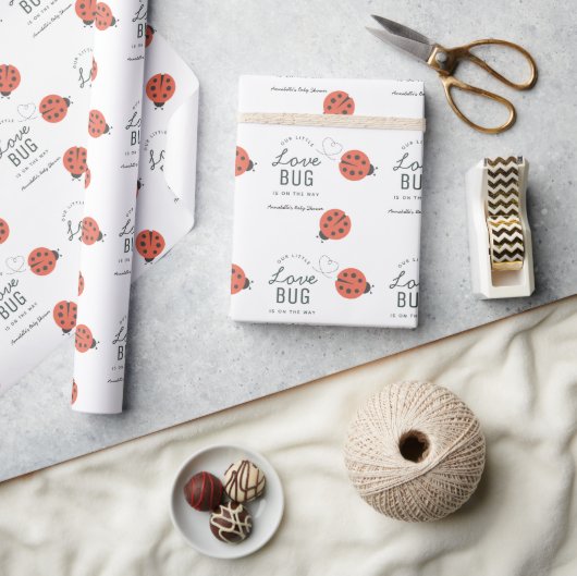 Little Love Bug Ladybug Red Baby Shower Geschenkpapier (Kunsthandwerk)