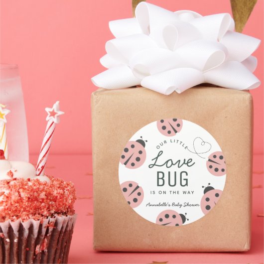Little Love Bug Pink Ladybug Baby Shower Runder Aufkleber (Party)