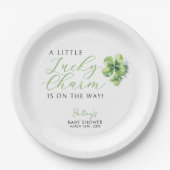 Little Lucky Charm ist auf dem Weg Baby Shower Pappteller (Vorderseite)