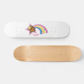 Little Miss Dotty | Jagd auf Regenbows Skateboard (Horizontal)