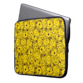 Little Miss Sunshine | Fun Yellow Smile Pattern Laptopschutzhülle (Vorderseite Links)