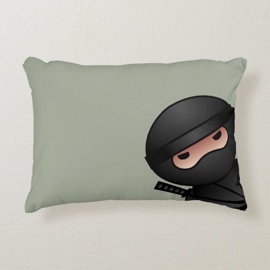 Little Ninja Warrior on Sage Green Zierkissen (Vorderseite)