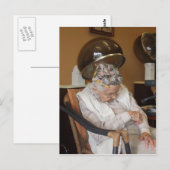 LIttle Old Lady Schlafen unter Haartrockner Postkarte (Vorne/Hinten)