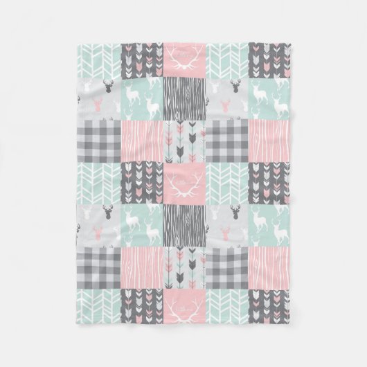 Little One Patchwork Deer - rosa, minze und grau Fleecedecke (Vorderseite)
