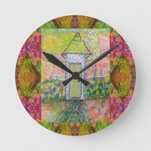 Little Oriental House Runde Wanduhr (Vorderseite)