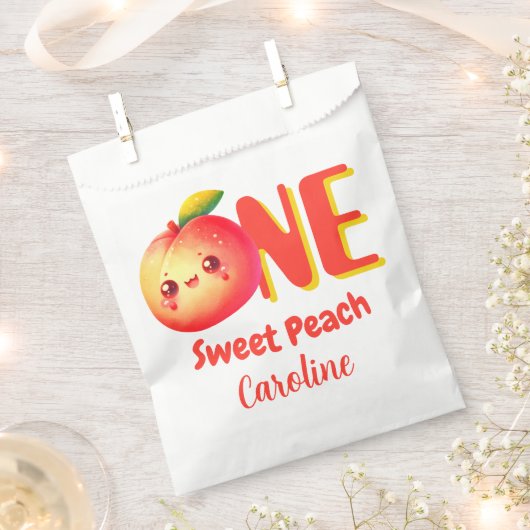  Little Peach Cute First Birthday Geschenktütchen (Ausgeschnitten)