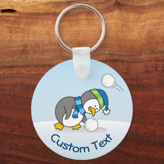 Little Penguin Getting a Snow Ball Keychain Schlüsselanhänger (Vorderseite)