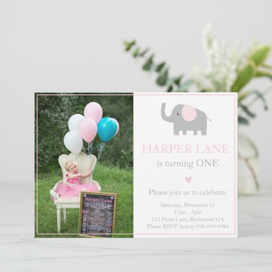 Little Pink and Gray Elephant Einladung zum Geburt (Stehend Vorderseite)