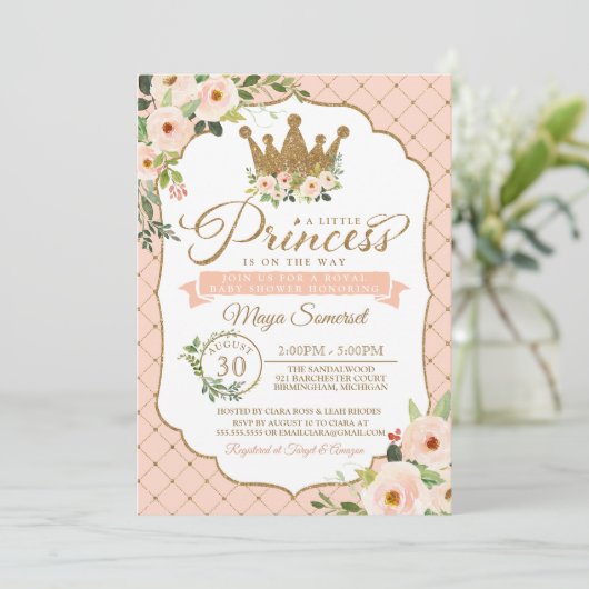 Little Princess Blush Bloral Royal Baby Dusche Einladung (Stehend Vorderseite)