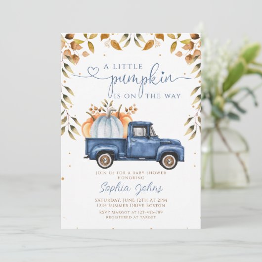 Little Pumpkin Blue Truck Herbstjungen Babydusche Einladung (Stehend Vorderseite)