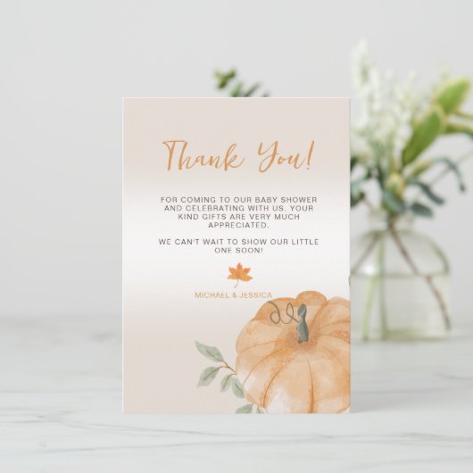 Little Pumpkin Fall Baby Dusche Danke Karte (Stehend Vorderseite)