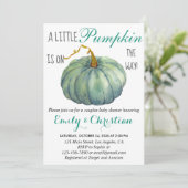 Little Pumpkin Fall Green Couples Kinderdusche Einladung (Stehend Vorderseite)