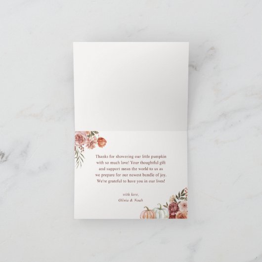 Little Pumpkin Fall Pink Floral Girl Babydusche Dankeskarte (Innenseite)