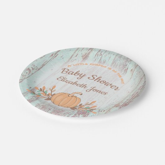 Little Pumpkin Fall Rustic Baby Dusche Pappteller (Schrägansicht)