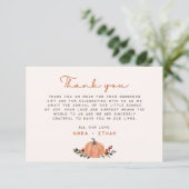 Little Pumpkin Fall Wildflower Pattern Baby Shower Dankeskarte (Stehend Vorderseite)