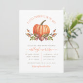 Little Pumpkin Gender Neutral Fall Baby Shower Einladung (Stehend Vorderseite)