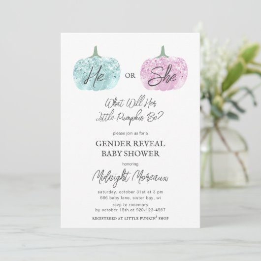 Little Pumpkin Gender Reveal Halloween Baby Shower Einladung (Stehend Vorderseite)