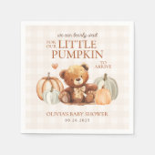 Little Pumpkin Gingham Teddy Bear Fall Baby Shower Serviette (Vorderseite)