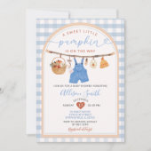 Little Pumpkin Kleidung Autumn Gingham Baby Shower Einladung (Vorderseite)