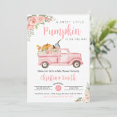 Little Pumpkin Pink Rustic Truck Baby Girl Dusche Einladung (Stehend Vorderseite)